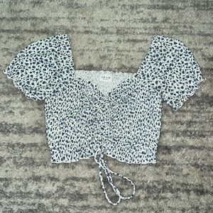 White and blue floral summer top (S)